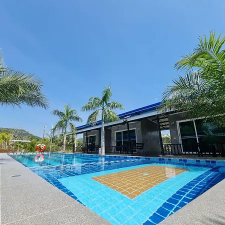 ต้นหว้ารีสอร์ท Chao Lao Beach Exterior photo